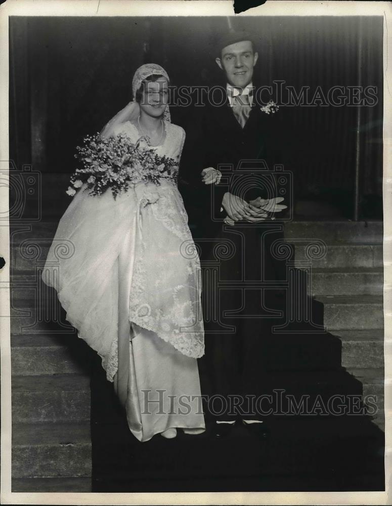 1930 Press Photo Mr. and Mrs. Walter H. Neff Married at Batholomew Church - Historic Images