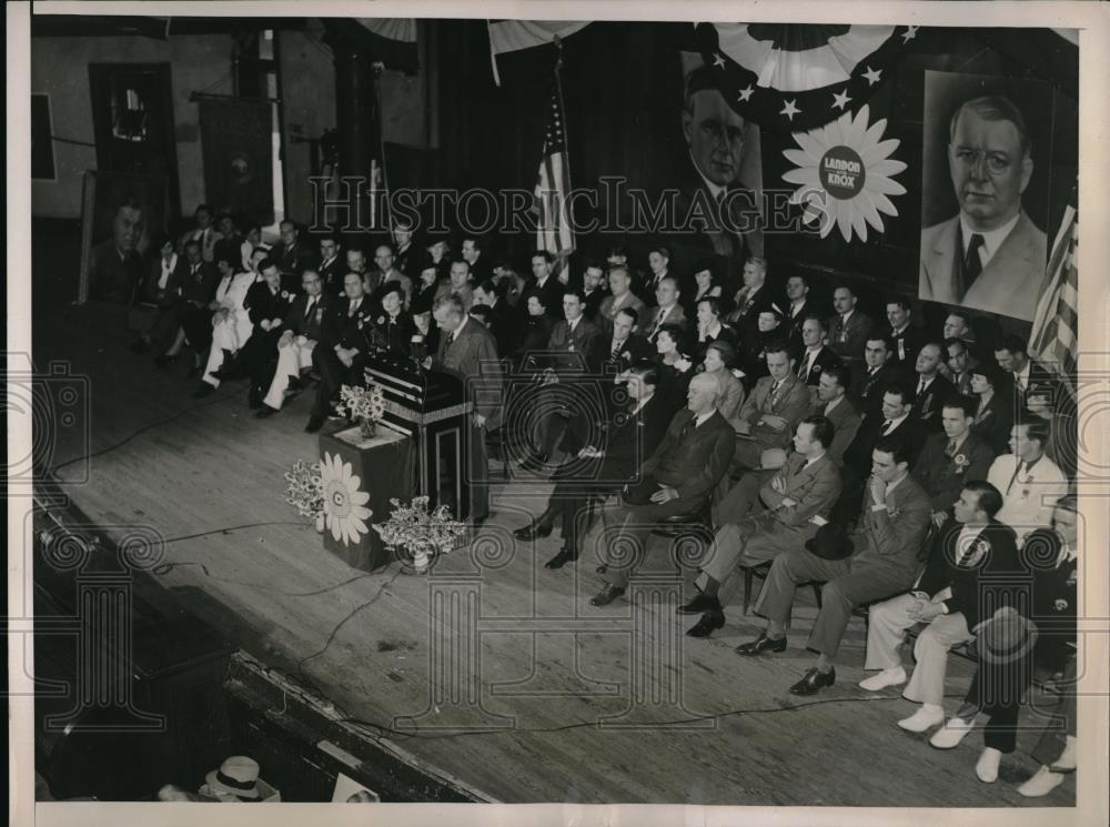 1936 Press Photo Gov Alfred Landon Speaks To Republican Event In Topeka, KS - Historic Images