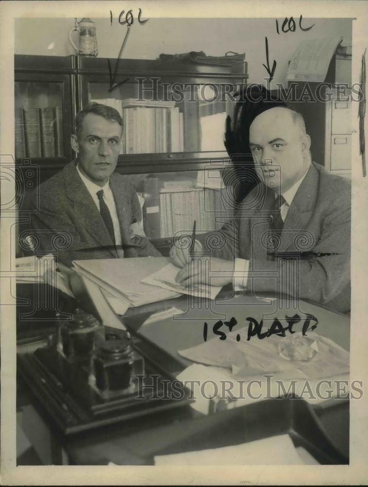 1922 Press Photo Daniel Heit And WL McMenimen Negotiate Settlement - Historic Images