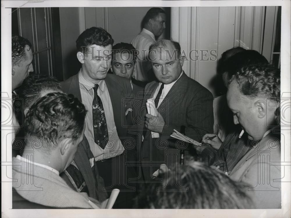 1947 Press Photo Transport Workers Union, Austin Hogan, Michael J. Quill - Historic Images