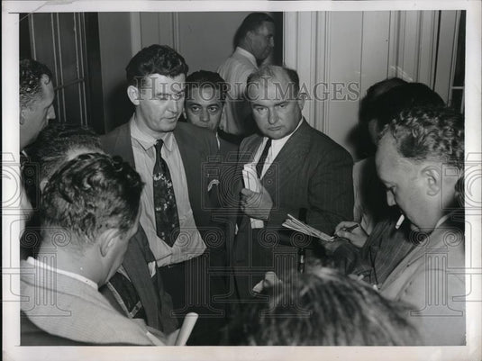 1947 Press Photo Transport Workers Union, Austin Hogan, Michael J. Quill - Historic Images
