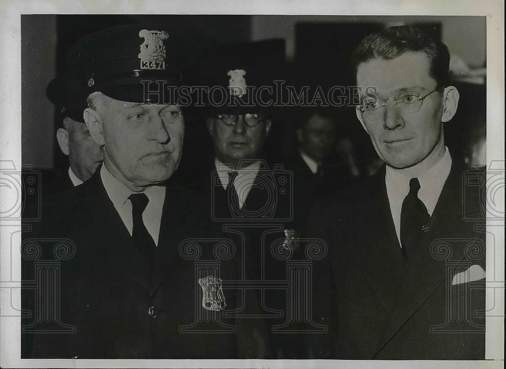 1934 Press Photo Joseph &quot;Red&quot; O&#39;Riordan, Convicted of Kidnapping Taken to Jail - Historic Images