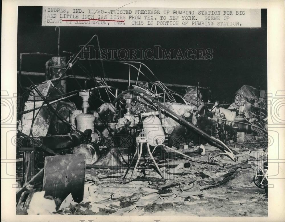 1948 Press Photo Twisted Wreckage of Pumping Station After Blast In Indiana - Historic Images