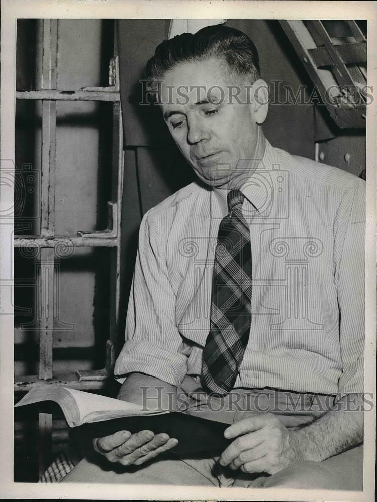 1946 Press Photo Rev Frank Siple Now Accused Of Poisoning Daughter - Historic Images