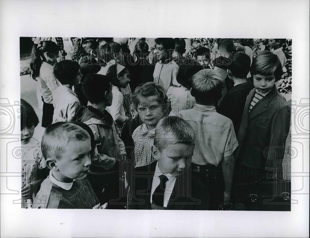 1963 Press Photo European school children in Belgium - Historic Images