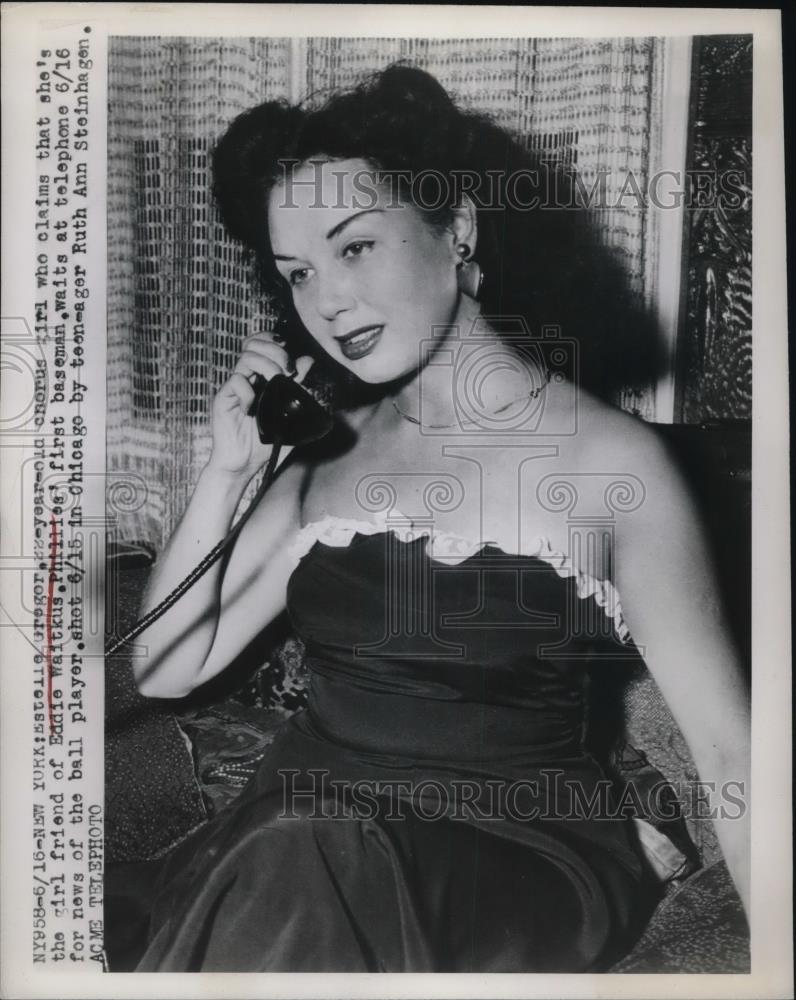 1949 Press Photo NYC, Estelle Gregor, chorus girl, girlfriend of ball player - Historic Images