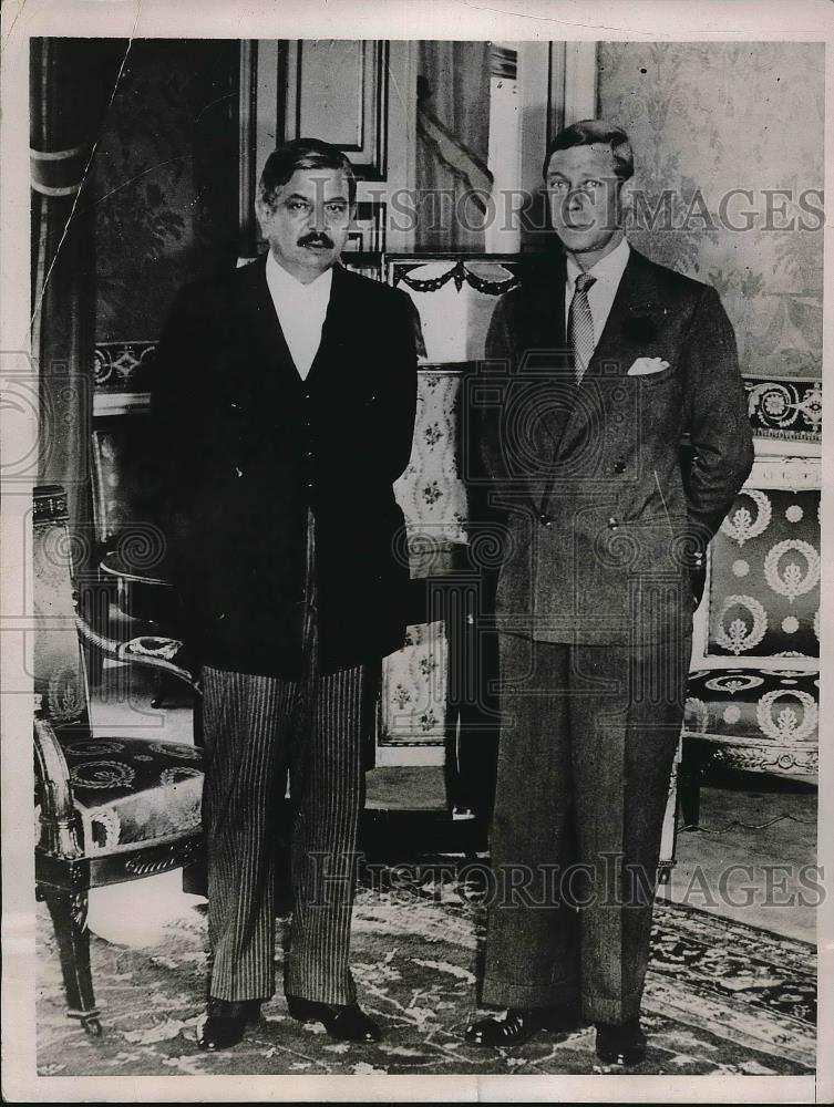 1935 Press Photo Prince Of Wales In Paris With Premier Pierre Laval - Historic Images