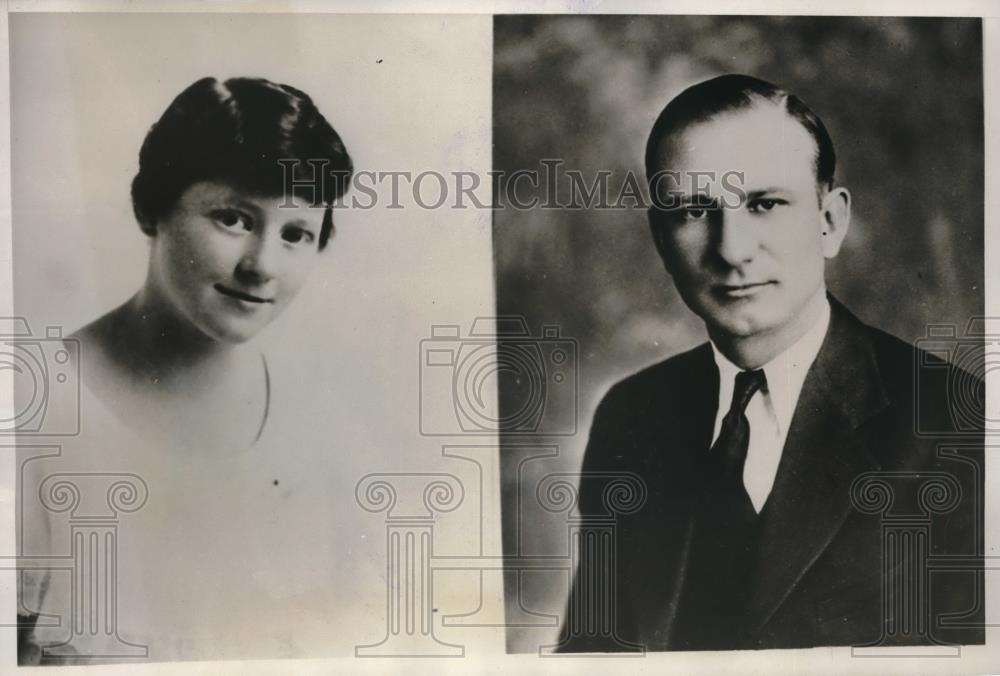 1933 Press Photo Rev. Sharon Inman Who Abandoned Wife (Shown), Family and Church - Historic Images