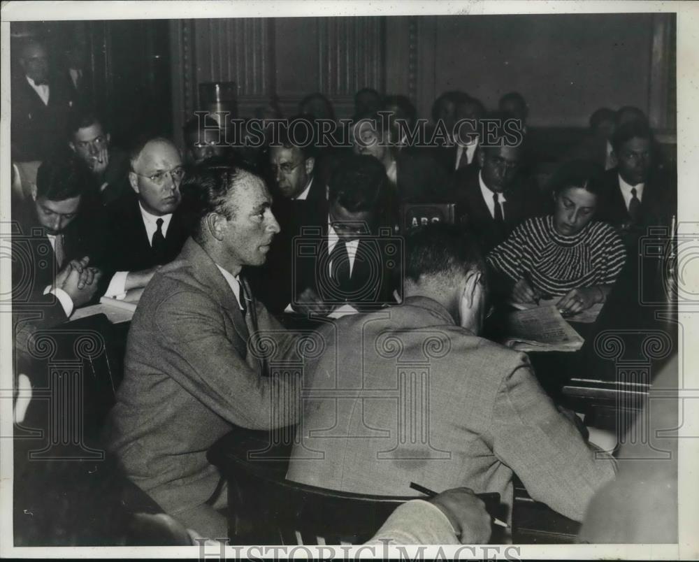 1934 Press Photo Morrow Castee Quartermaster Samuel Hoffman Gives Testimony - Historic Images