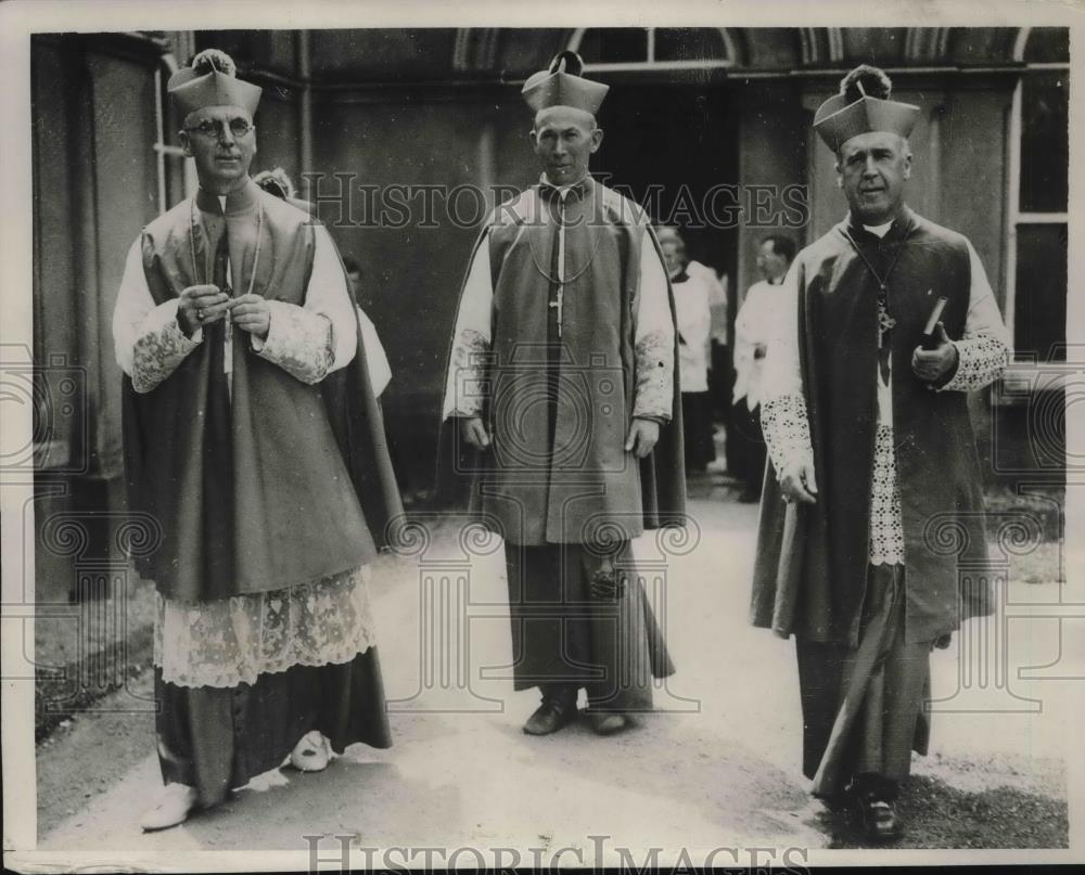 1932 Press Photo Bishop of Zanzibar Africa Consecrated Dublin Black Rock College - Historic Images