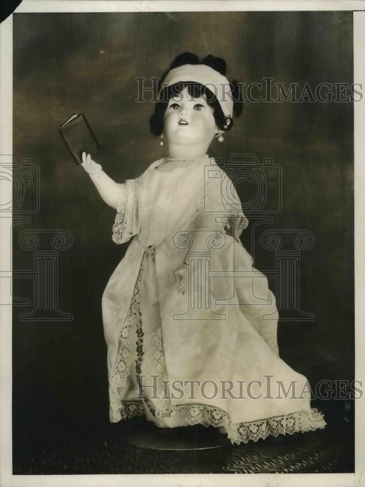 1926 Press Photo Miniature Dolly Madison for a exhibit - Historic Images
