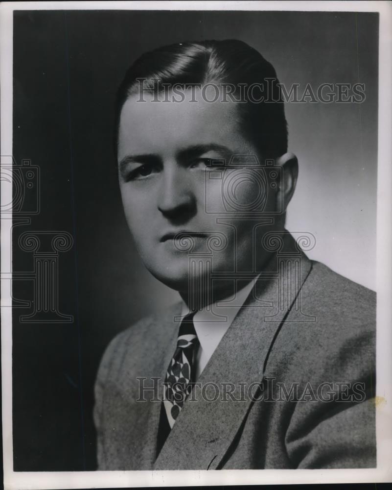 1953 Press Photo C.R. Curtan, Jr. Sales Manager Of Chrysler Division - Historic Images