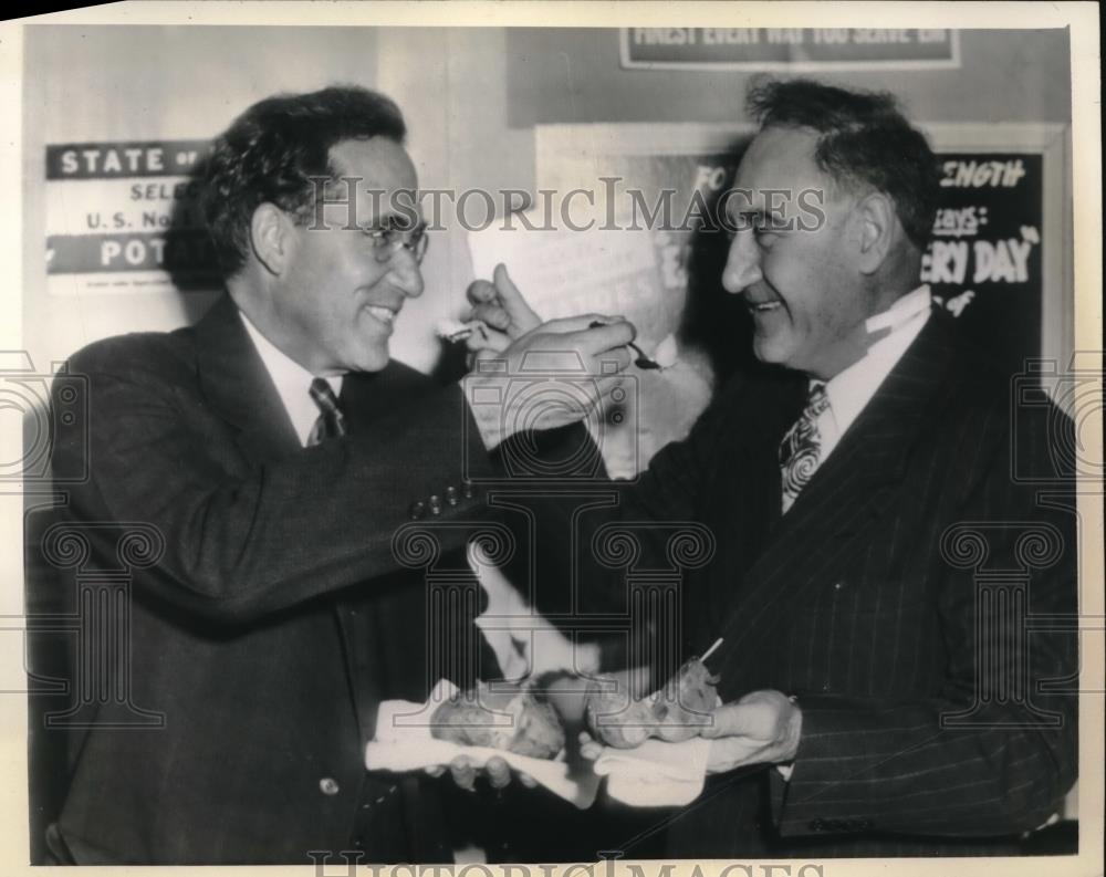 1945 Press Photo Maine Gov Horace Hildreth & Gov Charles Gossett of Idaho in D.C - Historic Images
