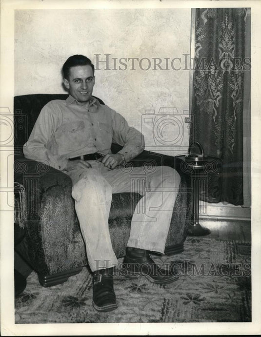 1939 Press Photo Gas Station Attendant Darrel Gross Robbery & Kidnap Victim - Historic Images