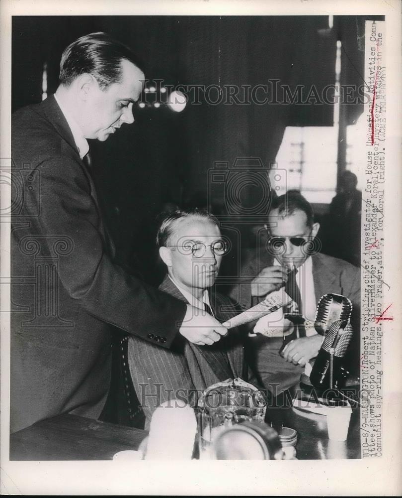 1948 Press Photo Robert Stripling shows evidence in House Unamerican trial - Historic Images