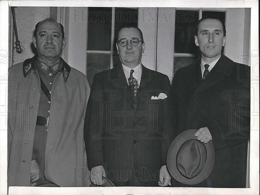 1943 Press Photo D.C. Chile's Gen O Escudero, Amb R Michels, E Cruz-Coke - Historic Images