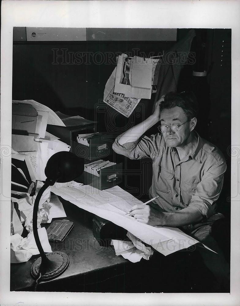 1950 Press Photo Flight of the farmer - Historic Images