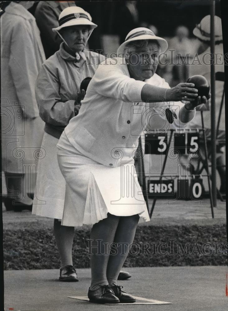 1966 Press Photo Mrs. T. Bourdon &amp; Mrs. S. Ferry in Bowling Singles Championship - Historic Images