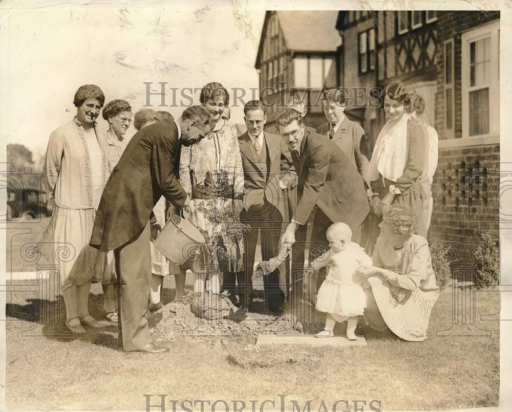 1927 Press Photo R.W. Westwood,Mrs. Westwood,Uncle Rev. J.J. Rives - Historic Images