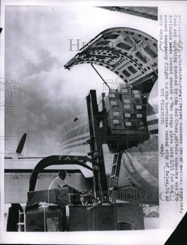 1961 Press Photo Medical Supplies Belez - neb49329 - Historic Images