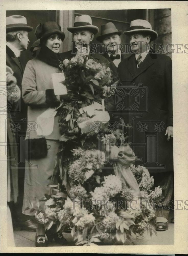 1925 Press Photo Vice President and Mrs. Chas G. Dawes - Historic Images