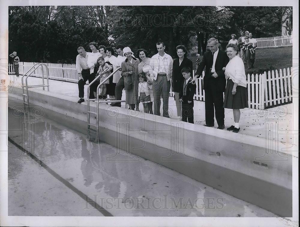 1962 Press Photo Mayor Keith Webster and party at Pine Ridge Club - Historic Images