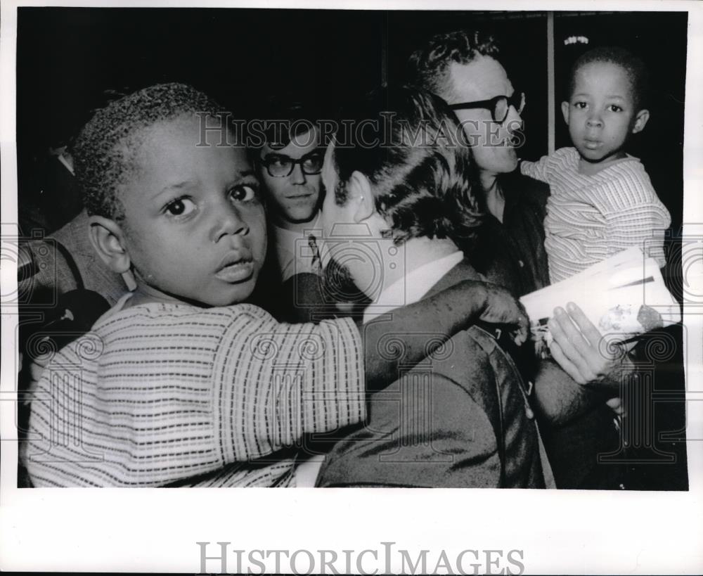 1970 Press Photo Biafran child refugees in Nigeria - neb49471 - Historic Images