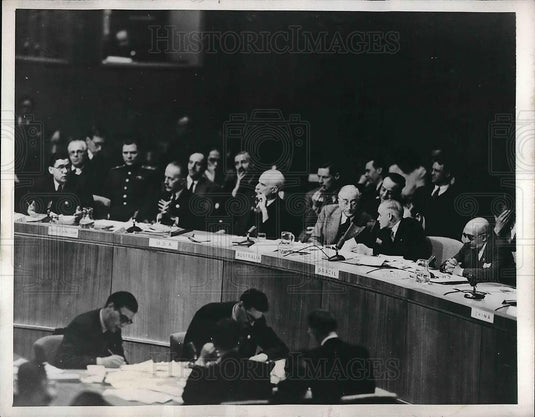 1946 Press Photo Russian Ambassador Andrela Gromyko, Sir Alexander Cadogan - Historic Images
