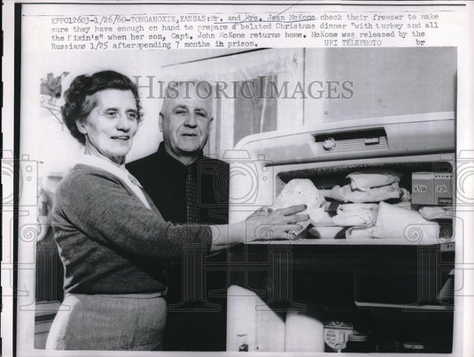 1960 Press Photo Mr. & Mrs. Jean McKone Check Freezer Son Capt. John McKone Home - Historic Images