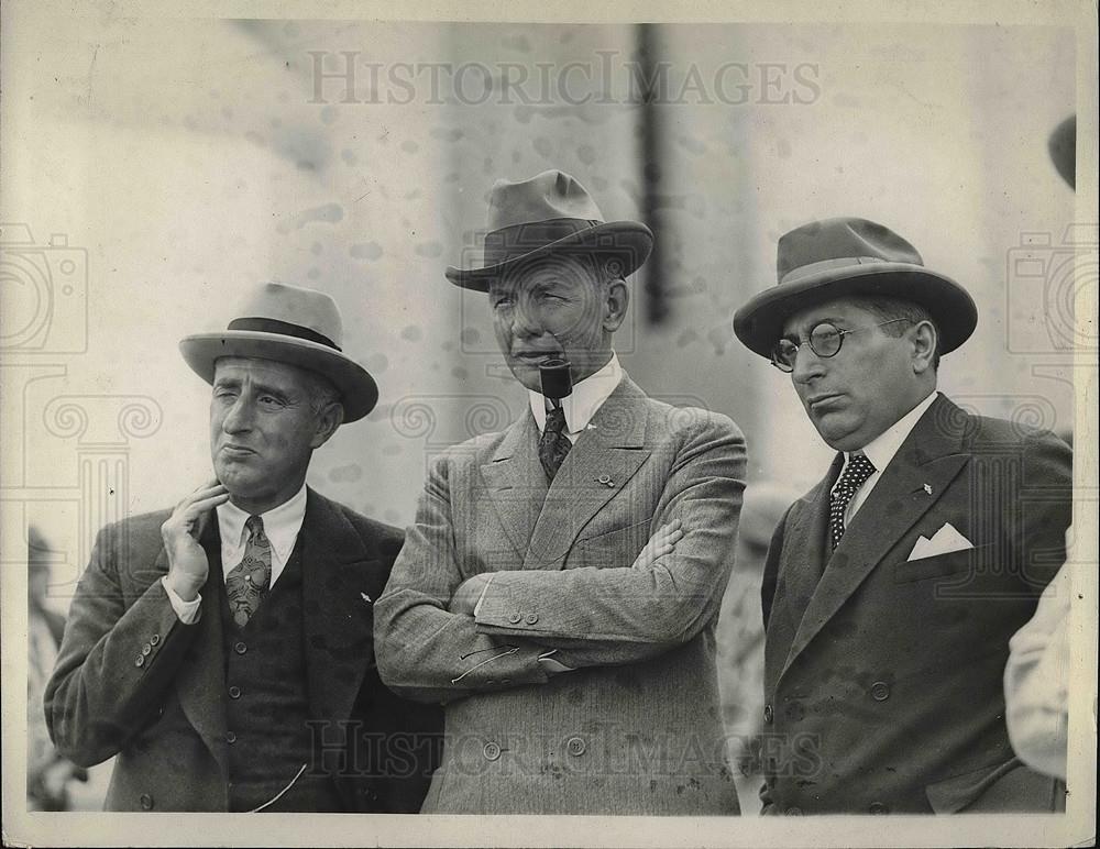 1926 Press Photo Charles Davis and two other men with him - Historic Images