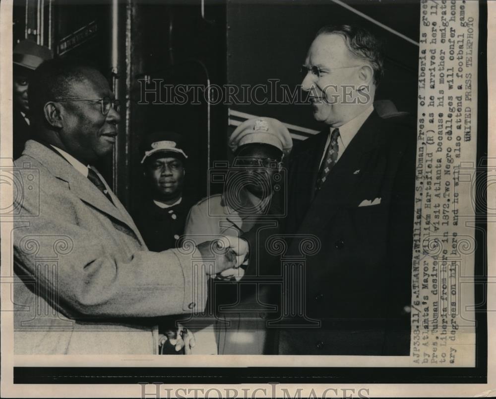 1954 Press Photo William Tubman, Pres of Liberia Greeted by Mayor W. Hartsfied - Historic Images