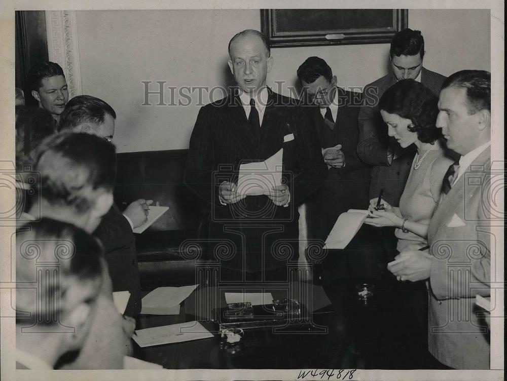 1939 Press Photo Undersecretary Sumner Welles Reveals Note To German Embassy - Historic Images
