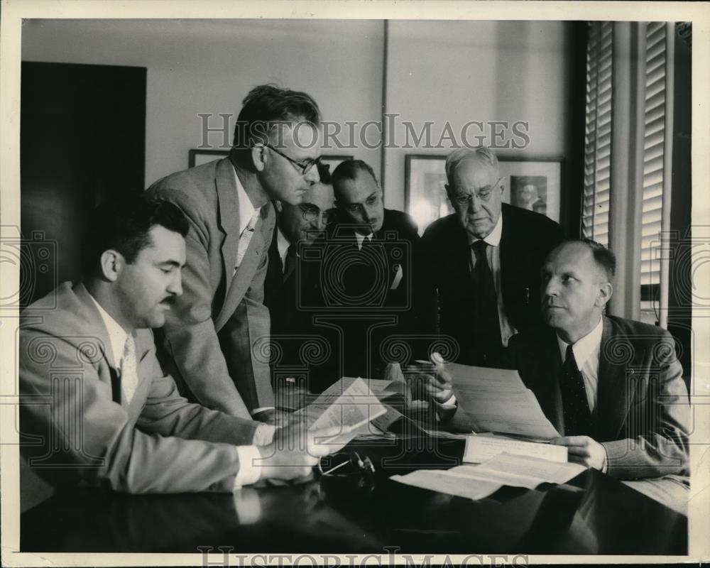 1936 Press Photo Dr WD Chipman, atty C Teel,S Arnut,L Weinberg,CF Holland,Knight - Historic Images