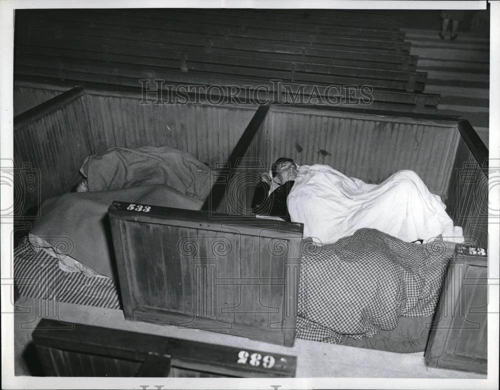 1940 Press Photo Hollywood Bowl in Calif, people at Easter Sunrise services - Historic Images