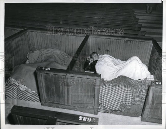 1940 Press Photo Hollywood Bowl in Calif, people at Easter Sunrise services - Historic Images