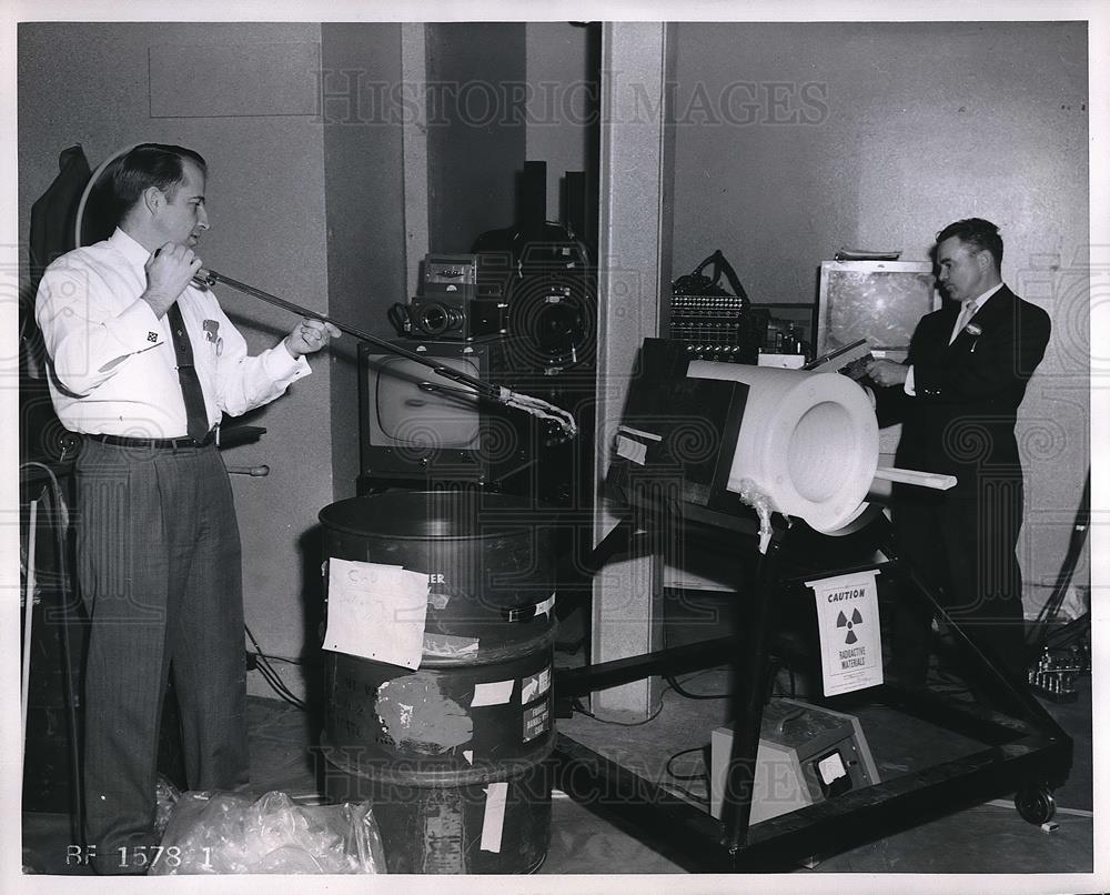 1959 Press Photo Lockheed Ga Division, neutron source nuclear reactor - Historic Images