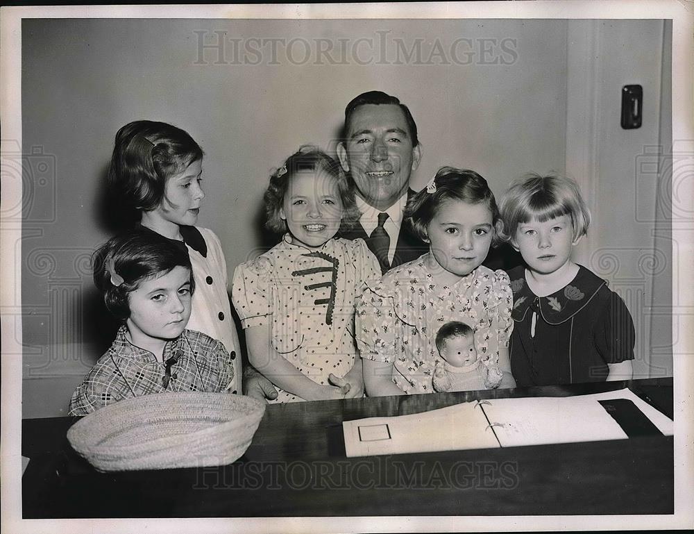 1937 Press Photo Fern Spencer,Mary Lou Jones,Sen.Claude Pepper,Virginia Clare - Historic Images