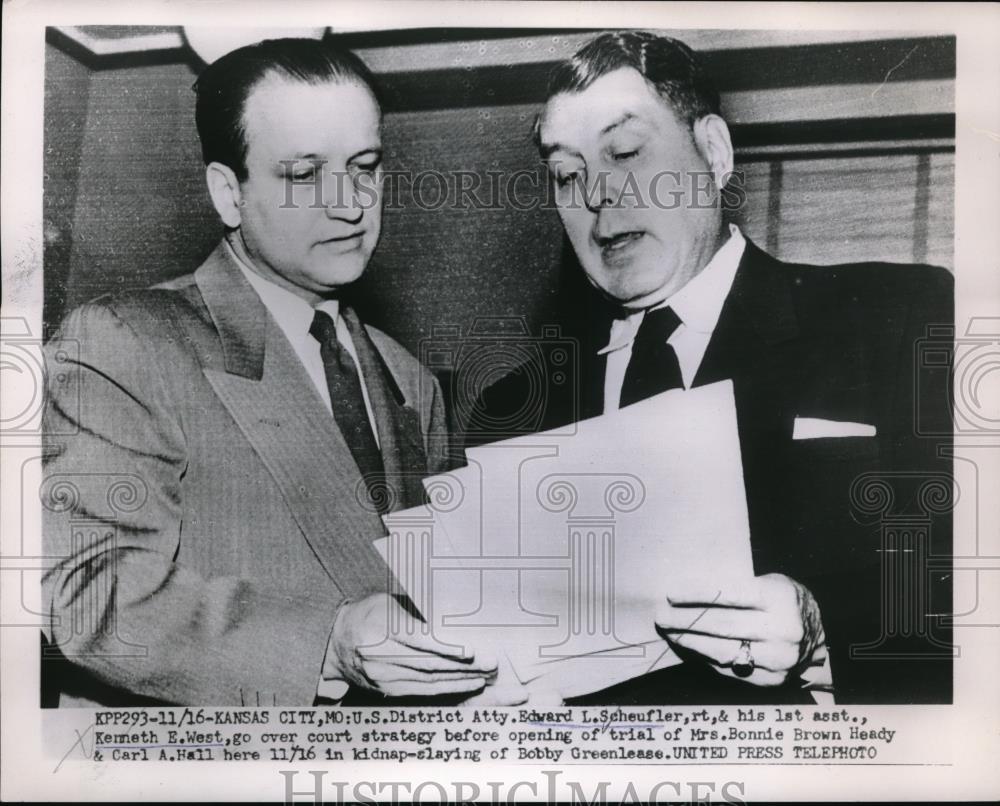 1953 Press Photo US DA Ed Scheufler &amp; asst Ken Est in Kansas City, Mo - Historic Images