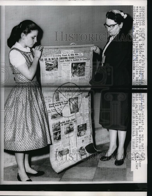 1959 Press Photo Pamela Huff Got Attention of Pres. Eisenhower, Mrs. Emily Huff - Historic Images