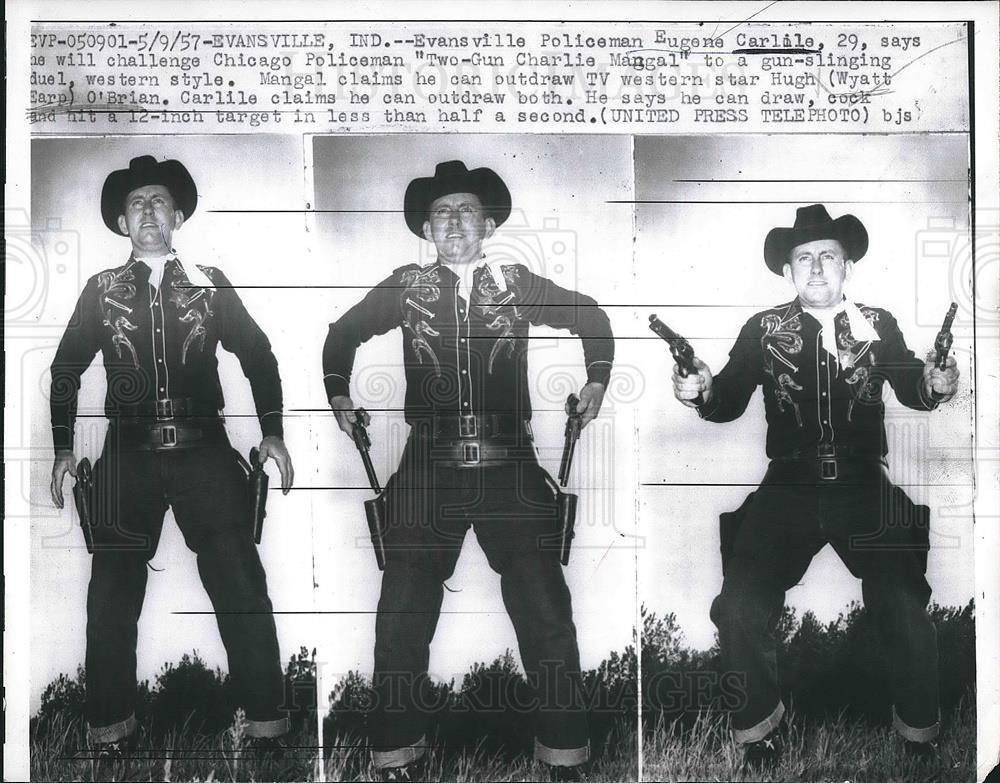 1957 Press Photo Evansville Policeman Eugene Carlile Challenges Western Style - Historic Images