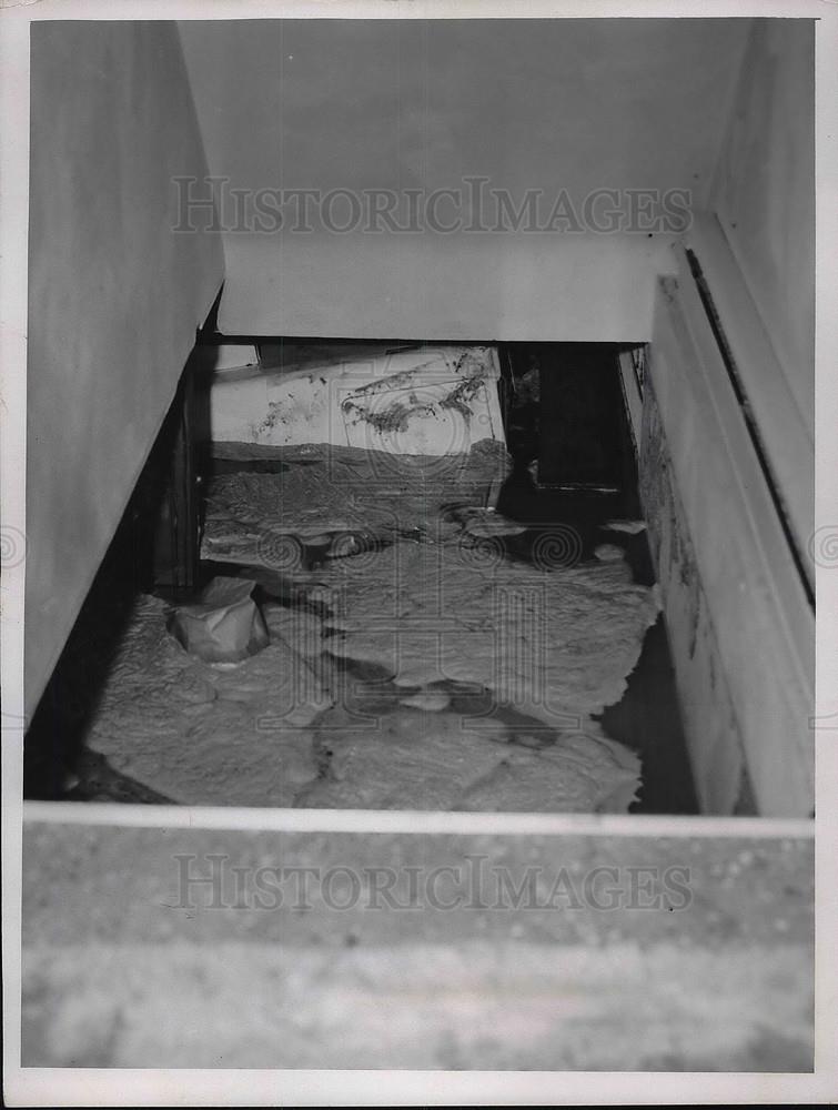 1958 Press Photo Flooded Basement of Earl McCartney Home in Mentor Township - Historic Images