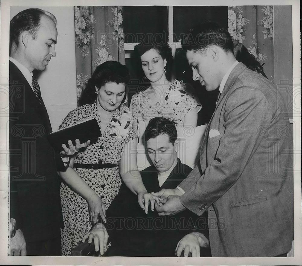 1952 Press Photo Lucy Zammiello, Cosmo Balio, Anthony Knight and Rev Canon - Historic Images