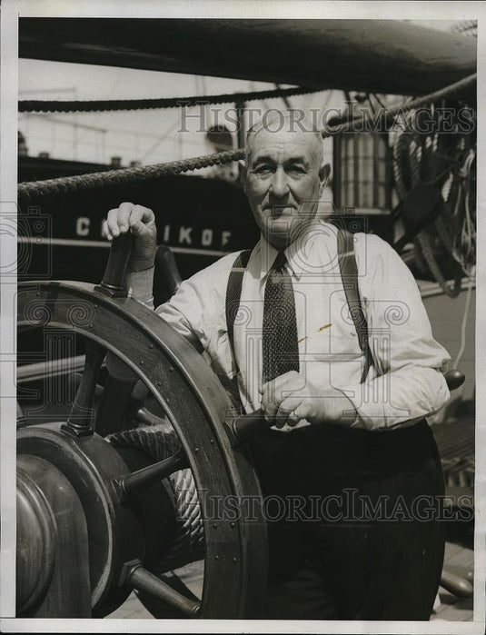 1934 Press Photo Captain James Hersey Will Navigate Replica Hispana - neb48337 - Historic Images