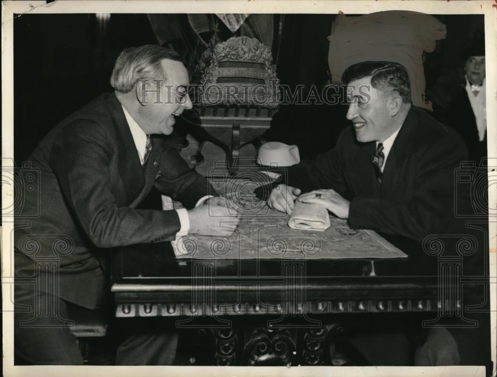 1938 Press Photo Alex Gorson,Us Senate candidate, Gov Townsend of Ind - Historic Images