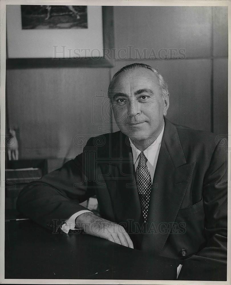 1952 Press Photo Joseph Kolodny Pres National Assn Tobacco Distributors - Historic Images