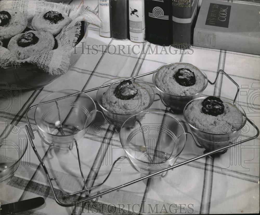 1941 Press Photo Fruit Muffins - neb49046 - Historic Images