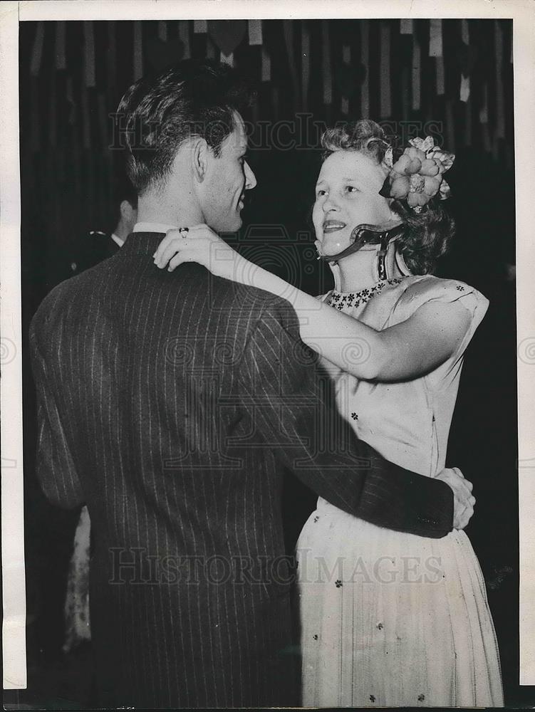 1947 Press Photo Columbia, Mo Univ of Mo Harold Goldman,Grace Berry - Historic Images