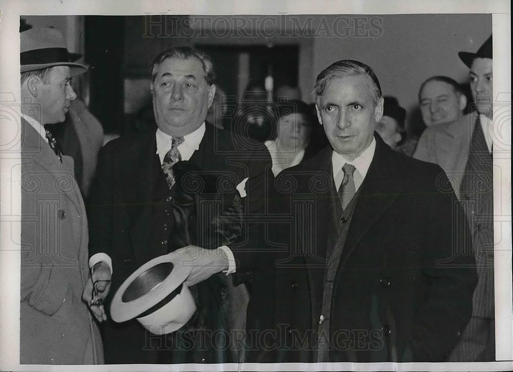 1937 Press Photo Samuel Rosoff with his attorney Jonah Goldstein after arrest - Historic Images