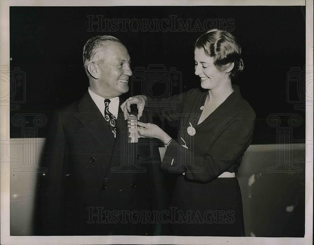 1936 Press Photo Mr and Mrs Lawrence Wood Roberts Jr at Democratic convention - Historic Images