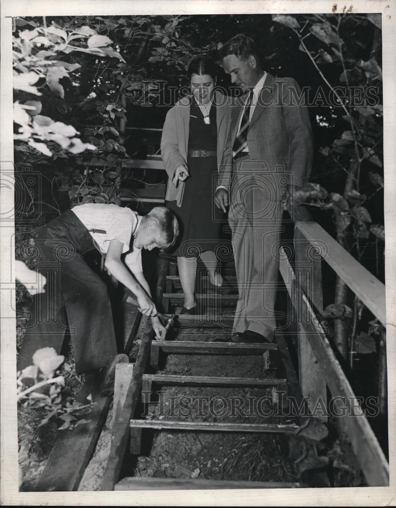 1939 Press Photo Judge Malcolm Hatfield and wife of Michigan - neb50635 - Historic Images